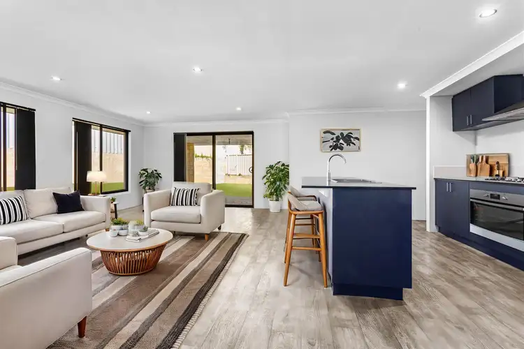Fifth view of Homely house listing, 6 Nenagh Close, Orelia WA 6167