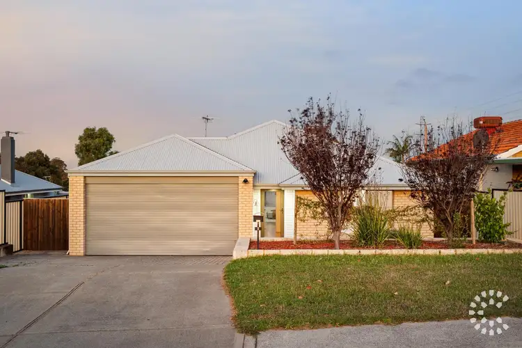 8 Rocke Street, Coolbellup WA 6163