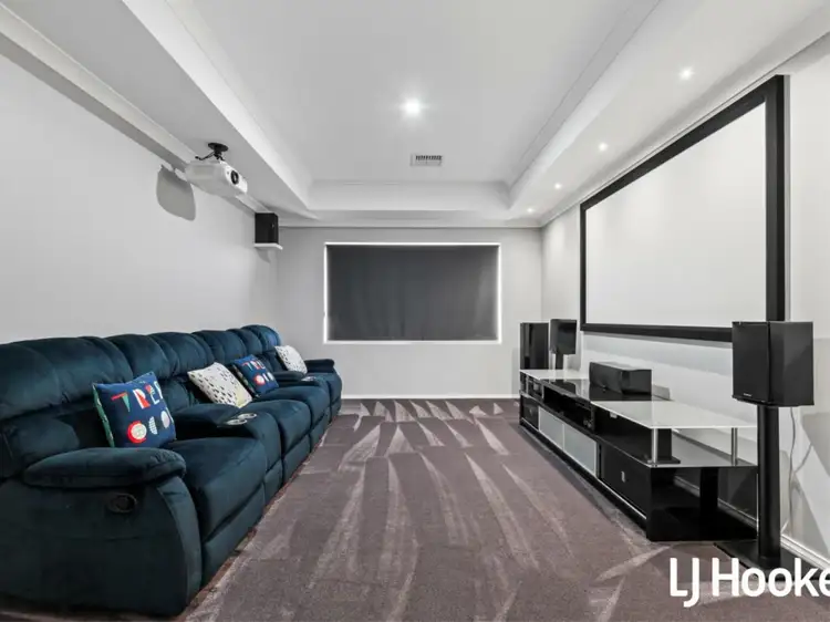 Seventh view of Homely house listing, 8 Riviera Turn, Piara Waters WA 6112