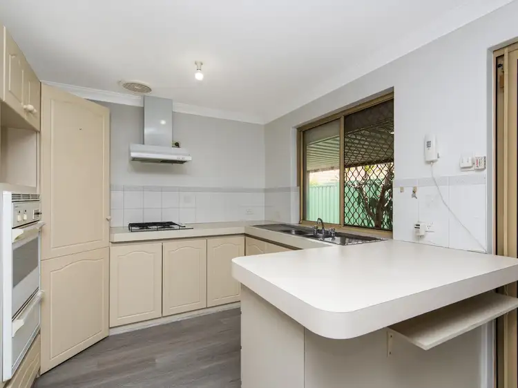 Fifth view of Homely house listing, 4/23 Magnolia Way, Forrestfield WA 6058