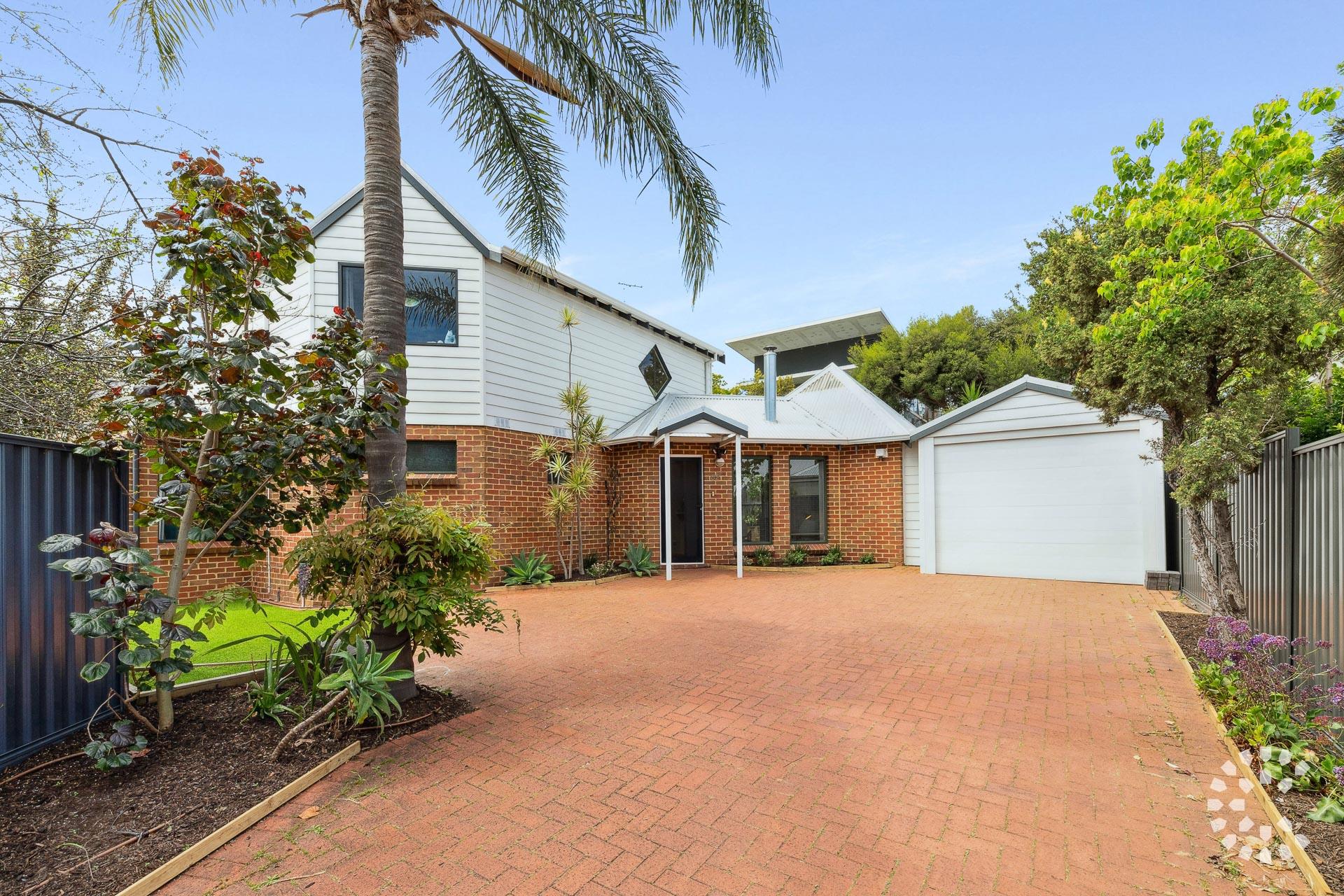32A Minilya Avenue, White Gum Valley WA 6162