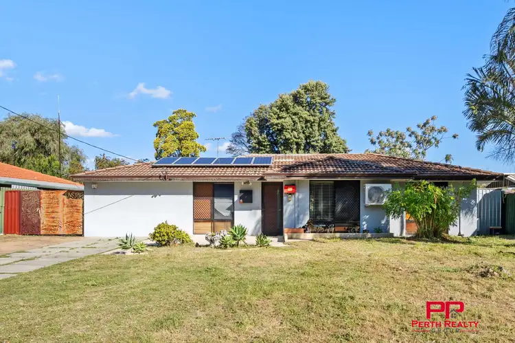 12 Oriole Way, Thornlie WA 6108