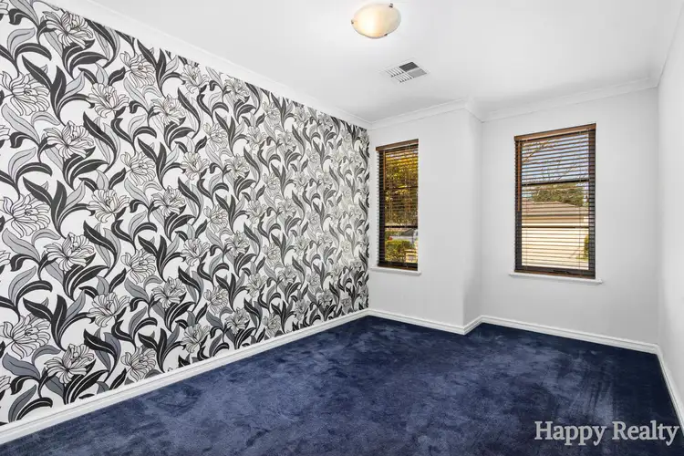 Fifth view of Homely house listing, 31 Longshaw Circuit, Canning Vale WA 6155