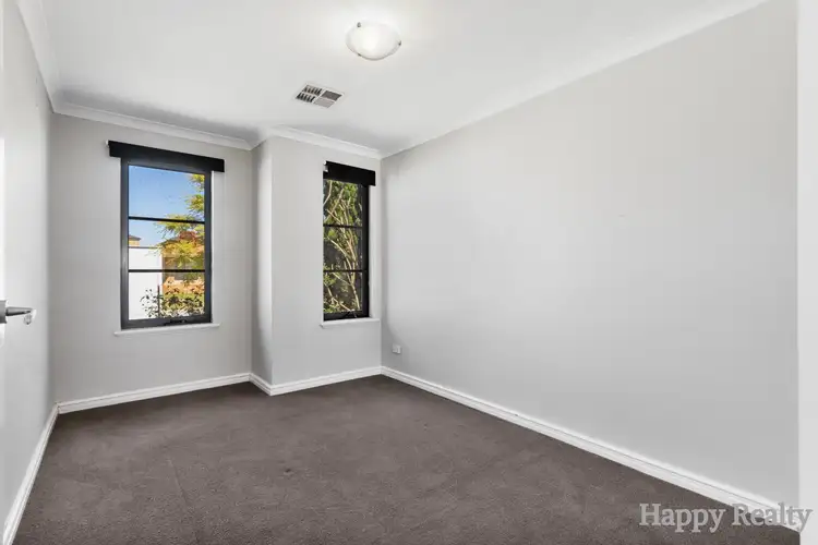 Sixth view of Homely house listing, 31 Longshaw Circuit, Canning Vale WA 6155