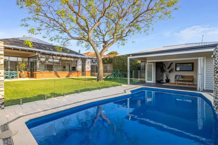 91 Essex Street, Wembley WA 6014