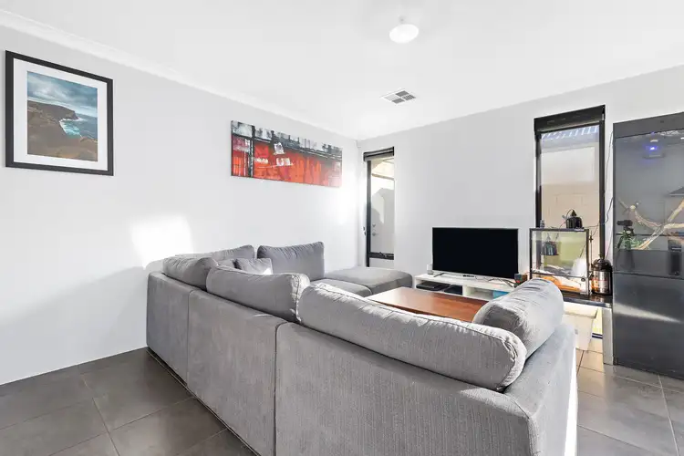 Fourth view of Homely house listing, 42 Carbeen View, Piara Waters WA 6112