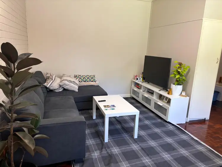 5B/92 Alexander Drive