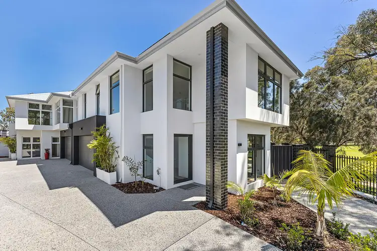 12 Northwood  Way, Kallaroo WA 6025