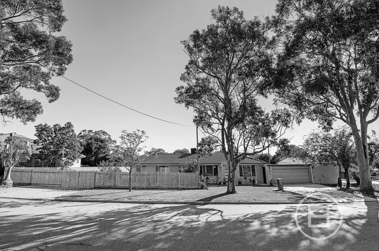6 James Avenue, Hazelmere WA 6055
