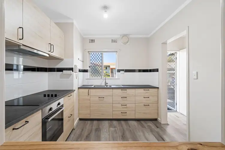 Seventh view of Homely unit listing, 16/33 Steward Way, Orelia WA 6167