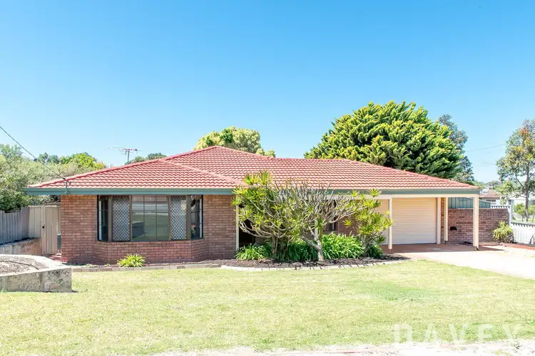 2 Hawk Place, Craigie WA 6025