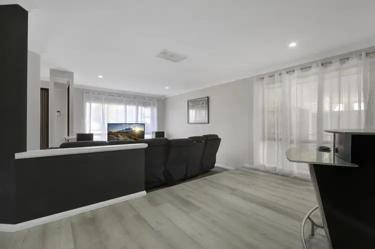 Sixth view of Homely house listing, 2 Hawk Close, Ballajura WA 6066