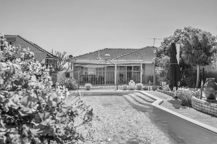 Main view of Homely semi-detached listing, 6 Queenscliffe Road, Doubleview WA 6018