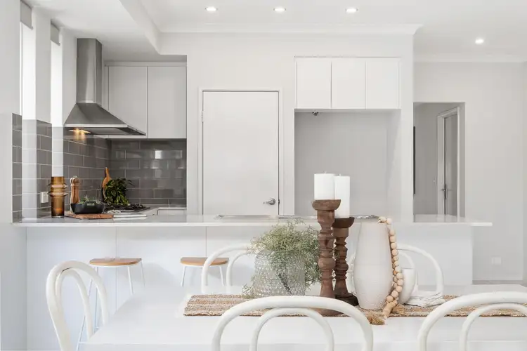 Second view of Homely house listing, 39 Templetonia Rise, Lake Coogee WA 6166