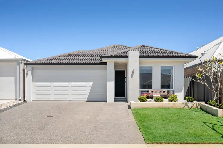 Fifth view of Homely house listing, 39 Templetonia Rise, Lake Coogee WA 6166