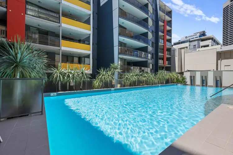 67/69 Milligan Street