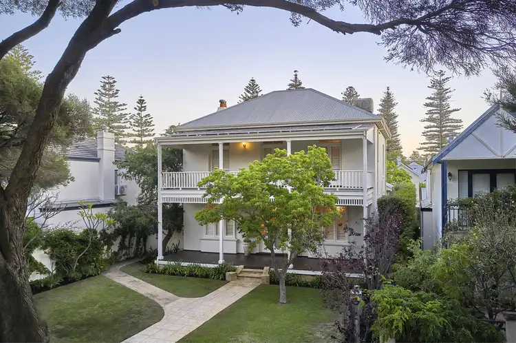 21 Rosendo Street, Cottesloe WA 6011