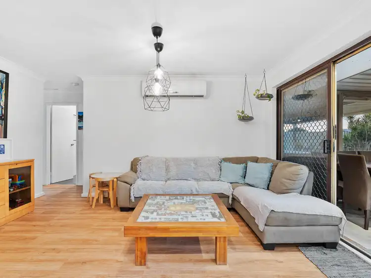 Sixth view of Homely house listing, 3 Yarle Court, Cooloongup WA 6168