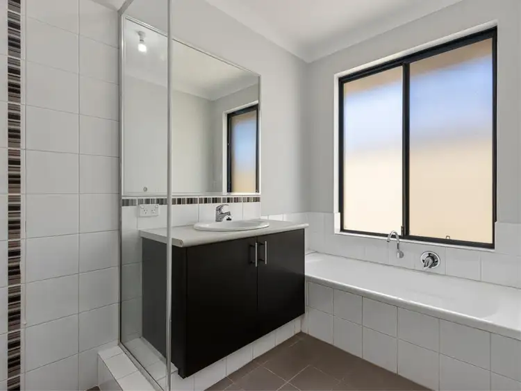 Sixth view of Homely house listing, 18 Clarinda Avenue, Orelia WA 6167