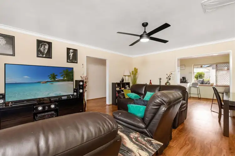 Fifth view of Homely house listing, 15 Dowling Place, Orelia WA 6167