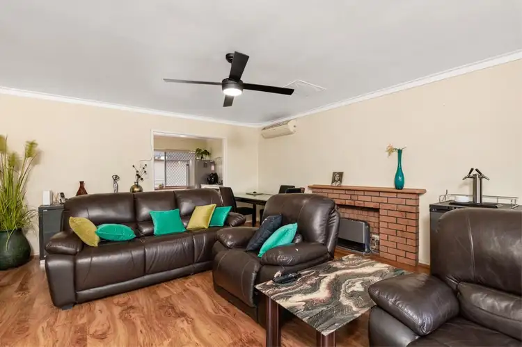 Sixth view of Homely house listing, 15 Dowling Place, Orelia WA 6167