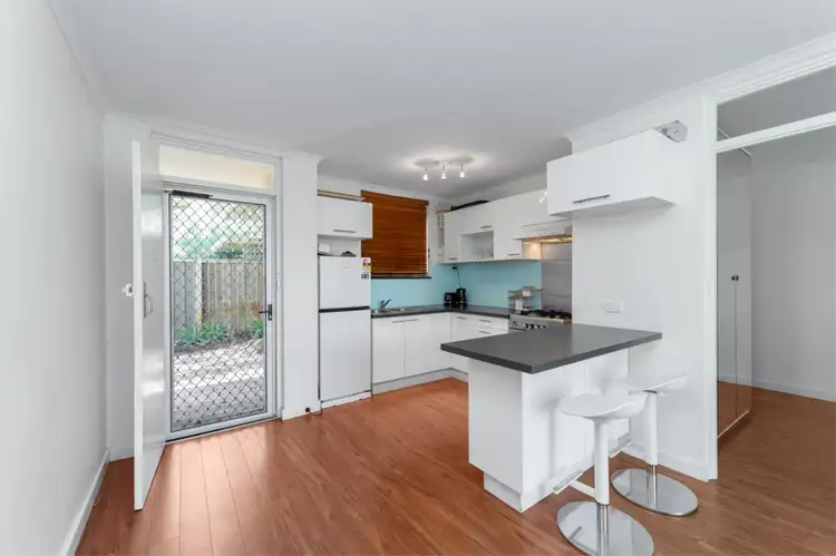 Fourth view of Homely apartment listing, 30/2 Bardon Place, Maylands WA 6051