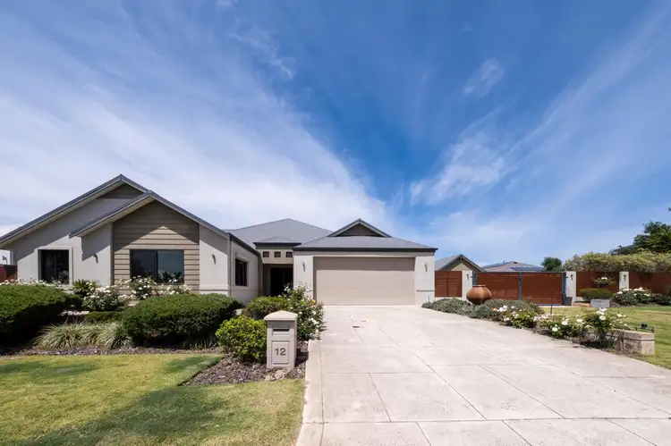 12 Macedon Road