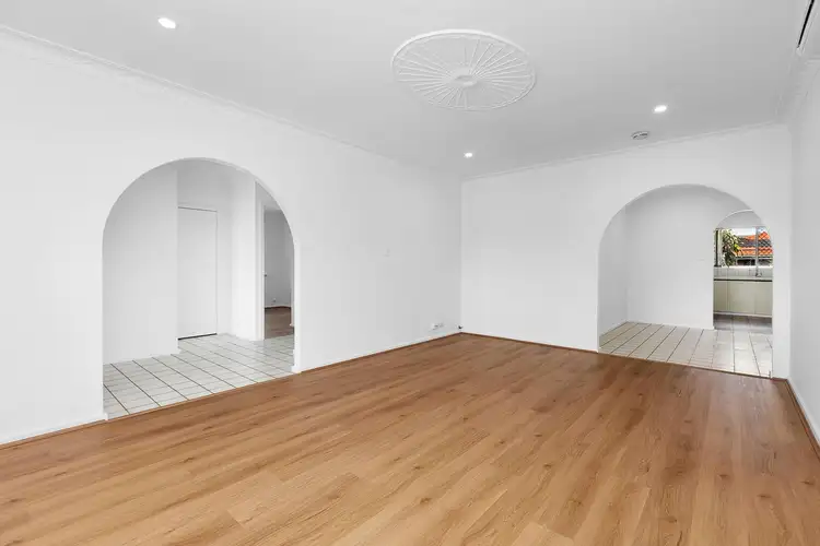 Sixth view of Homely house listing, 10 Avocet Road, Stirling WA 6021