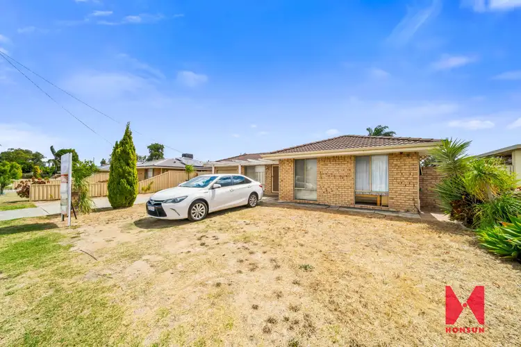 20 Murdoch Road, Thornlie WA 6108