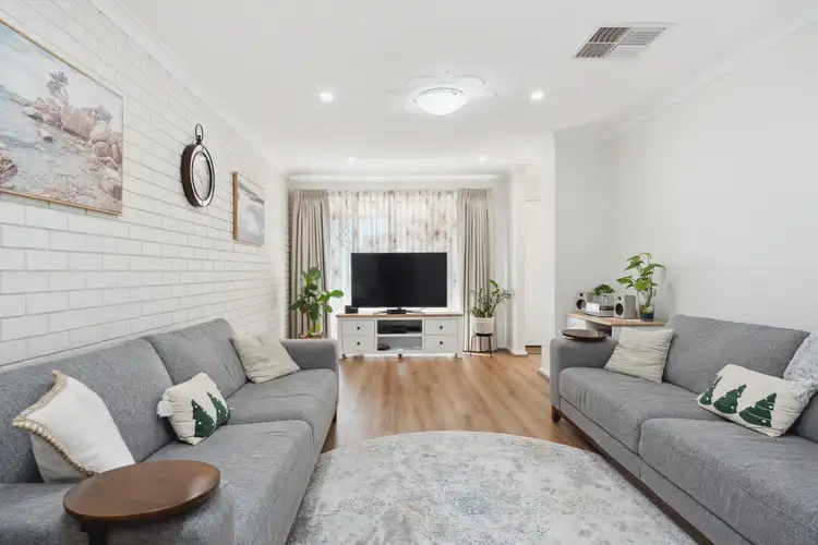 376B Walter Crescent, Morley WA 6062