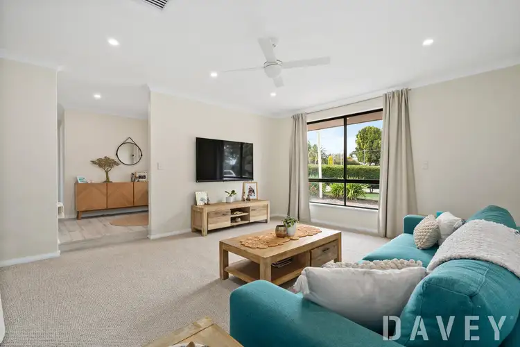 12 Boreas Court, Duncraig WA 6023
