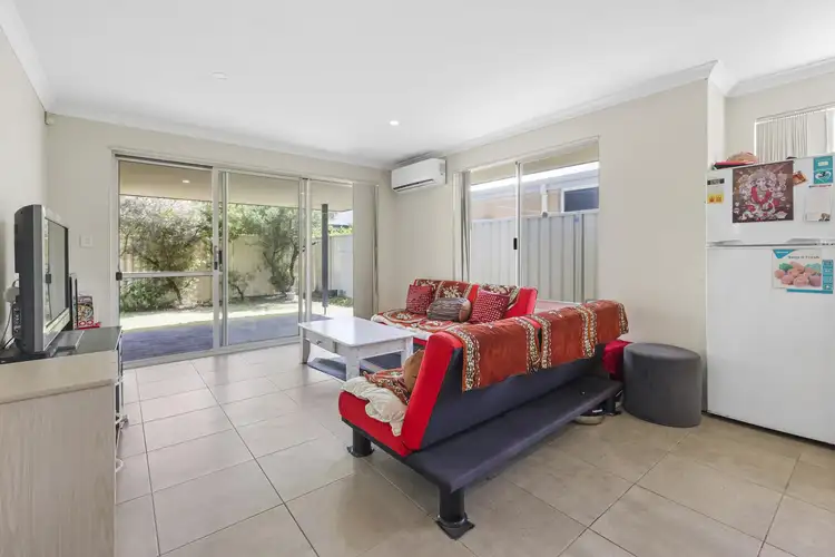 Fifth view of Homely house listing, 21 Cherrytree Chase, Maddington WA 6109