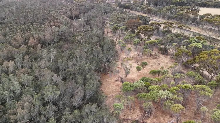 11 Shenton Road, Woodanilling WA 6316