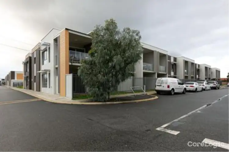 52/16 Grey Street, Cannington WA 6107
