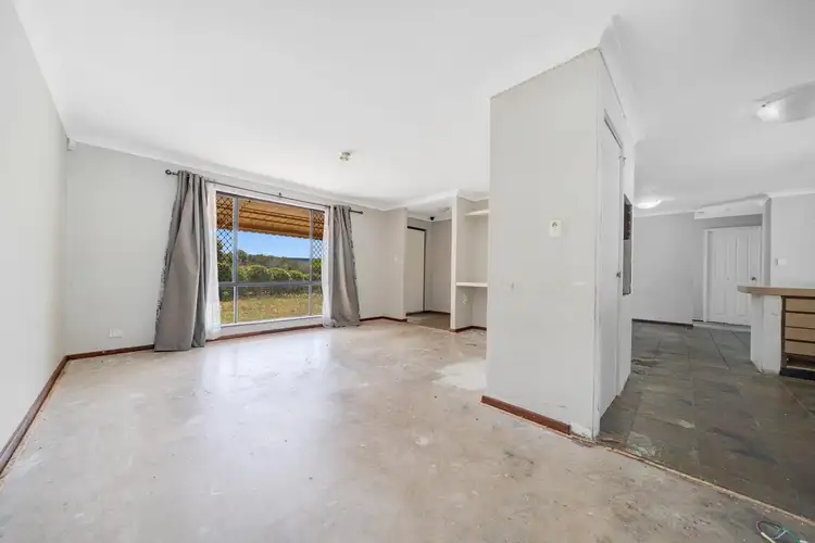 Sixth view of Homely house listing, 38 Balmain Way, Heathridge WA 6027