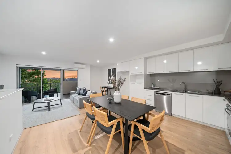 3/2 Ruthven Place, Duncraig WA 6023