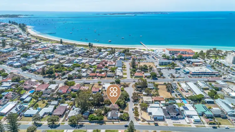 9 May Street, Rockingham WA 6168