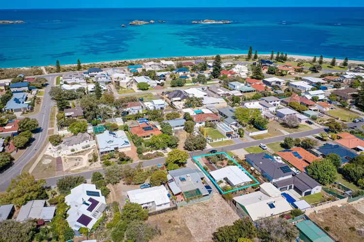 30A Gloucester Avenue, Shoalwater WA 6169