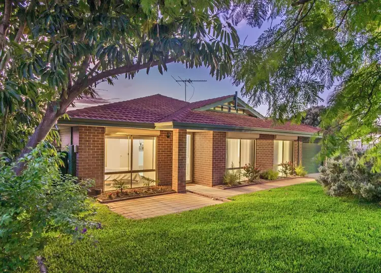 10 Britannia Place, Port Kennedy WA 6172