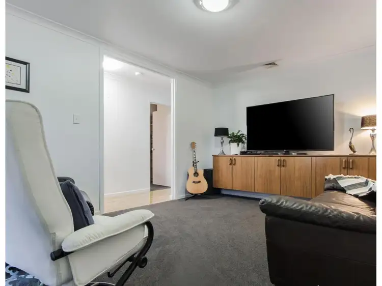 Second view of Homely house listing, 10 Britannia Place, Port Kennedy WA 6172