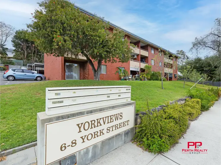 3/6 York Street
