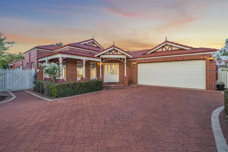 3 Manor Place, Woodvale WA 6026
