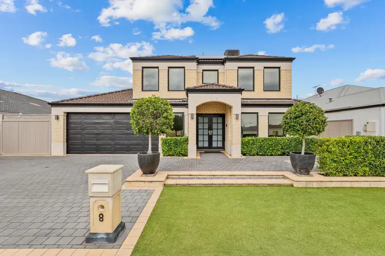 8 Millstream Drive, Southern River WA 6110