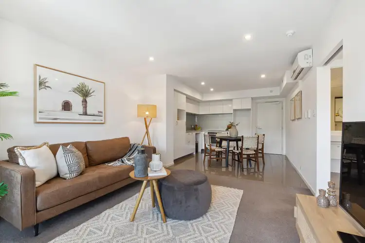 26/269 James  Street