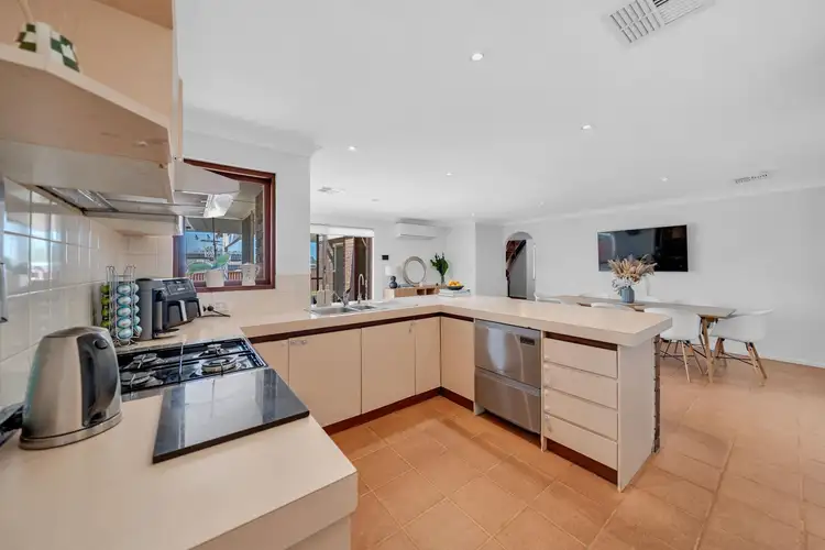 Sixth view of Homely house listing, 30 Bernedale Way, Duncraig WA 6023