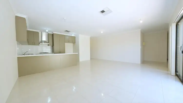 4B Isobel Street, Bentley WA 6102
