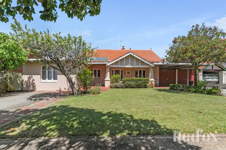 9 Robin Street, Menora WA 6050