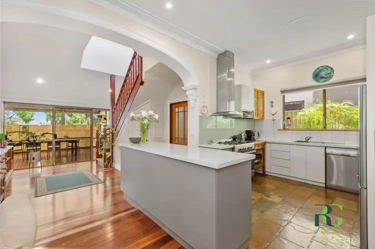 17A Roberts Road, Attadale WA 6156