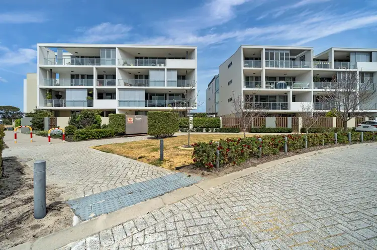 26/6 Gemstone Boulevard, Carine WA 6020