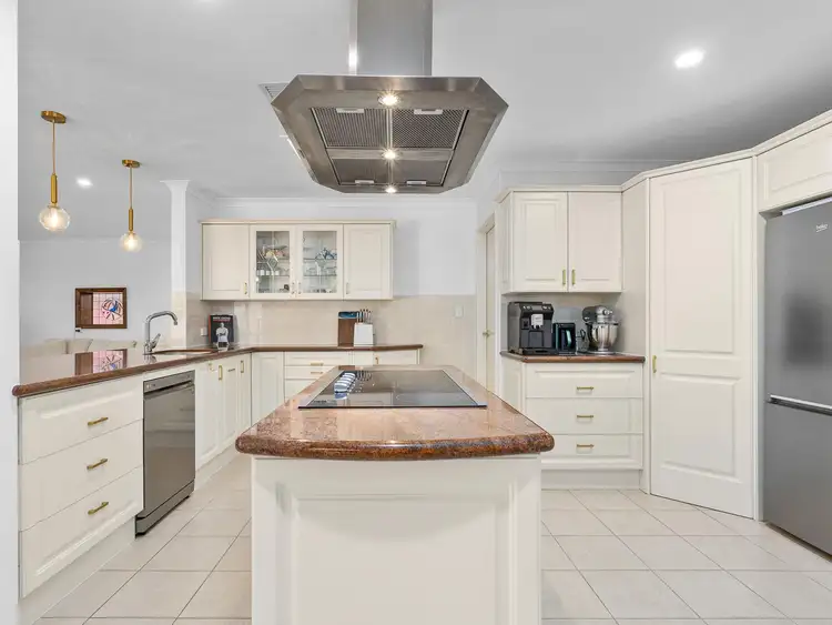 Sixth view of Homely house listing, 16 Redgum Court, Kewdale WA 6105